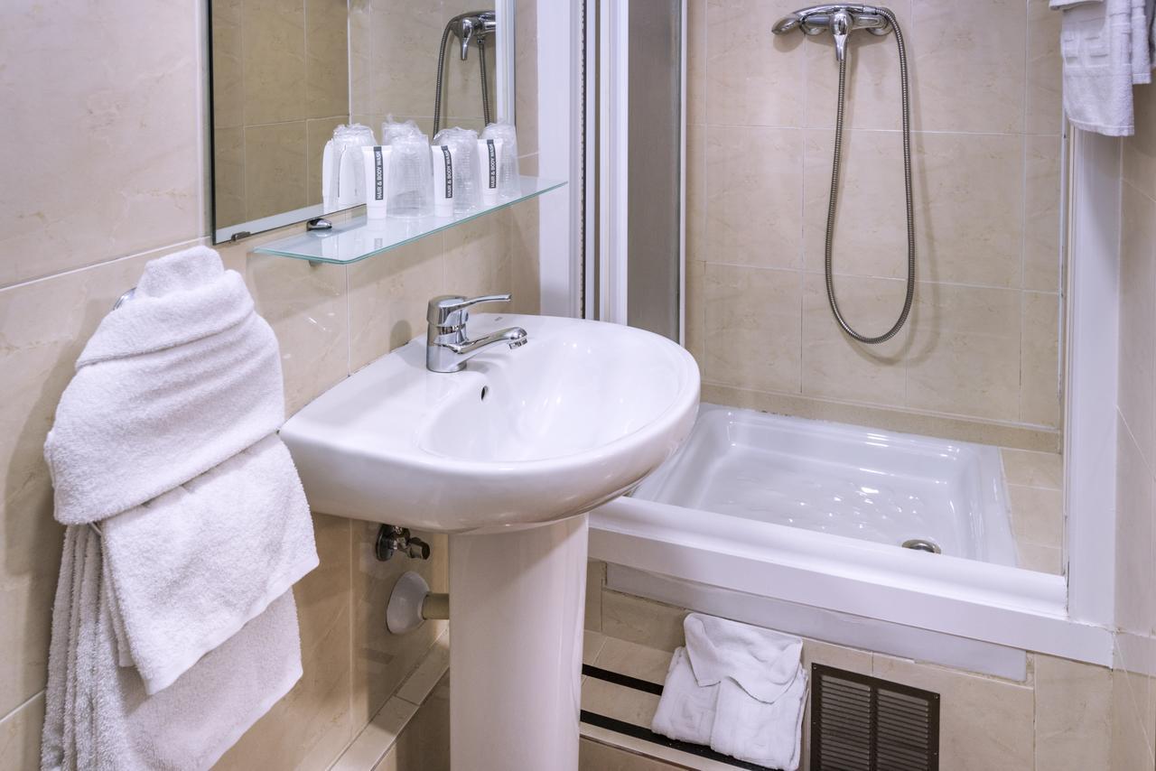 Catalunya Express Hotel 2*